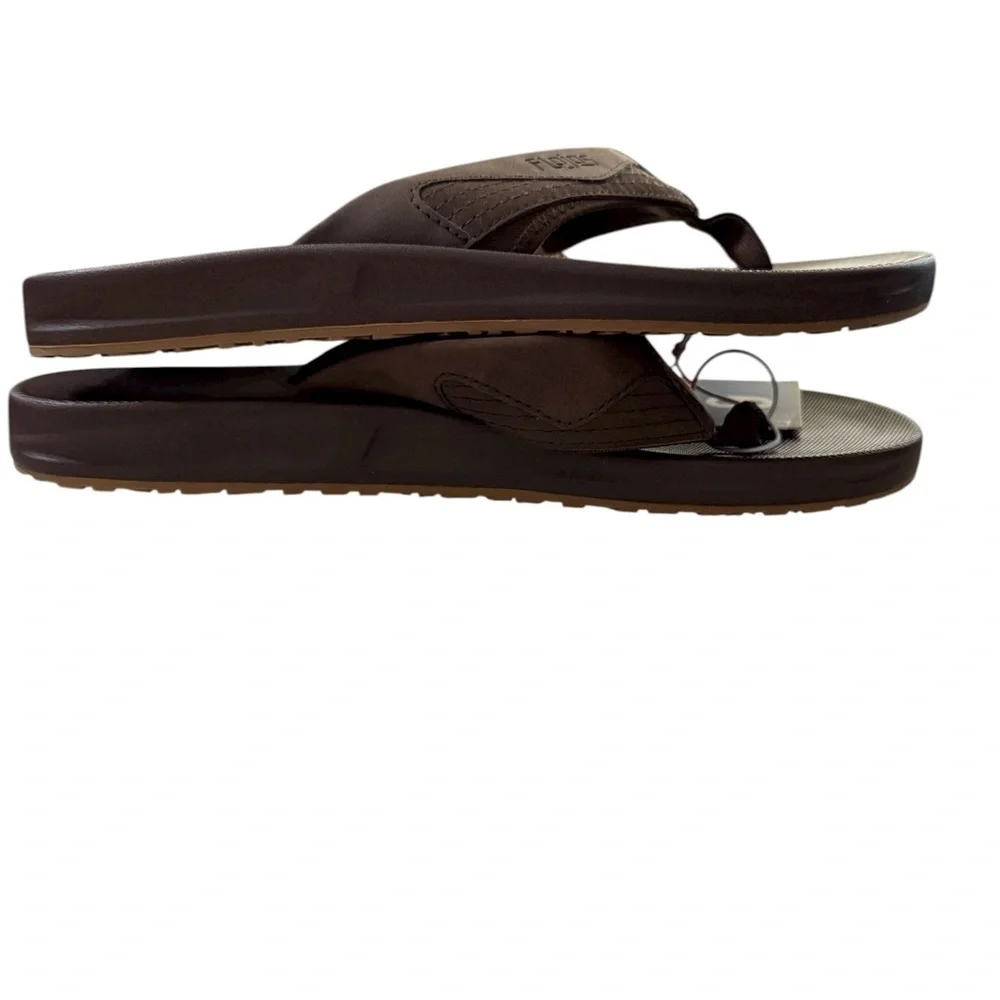 Flojos Men’s Brown Flip-Flops · Size 9
